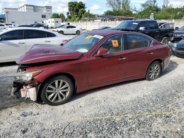 2015 Infiniti Q50 Base