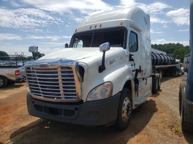 2014 Freightliner Cascadia 125