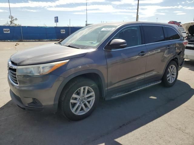 2016 Toyota Highlander LE