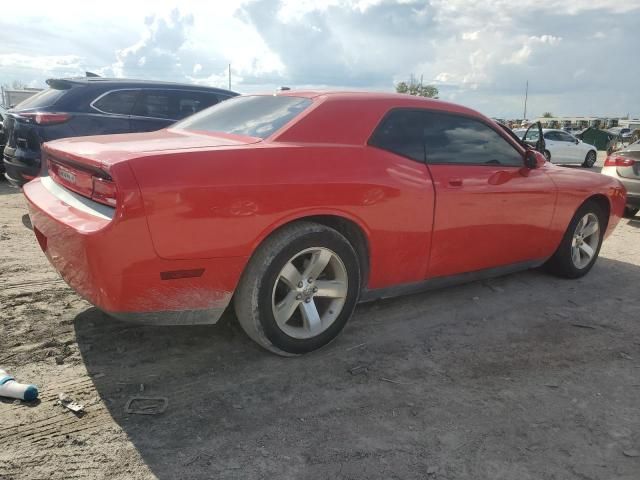 2009 Dodge Challenger SE