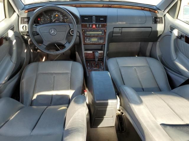 2000 Mercedes-Benz C 280