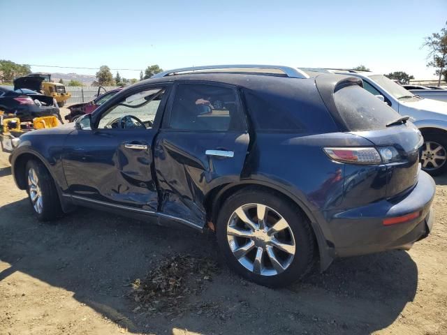 2005 Infiniti FX35