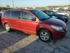 2014 Volkswagen Routan SEL Premium