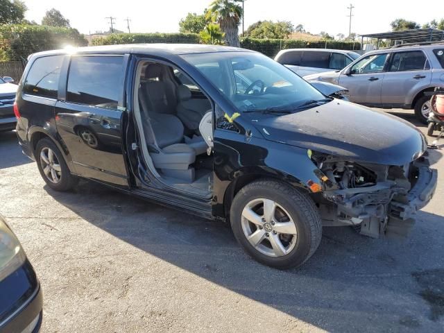 2009 Volkswagen Routan SE