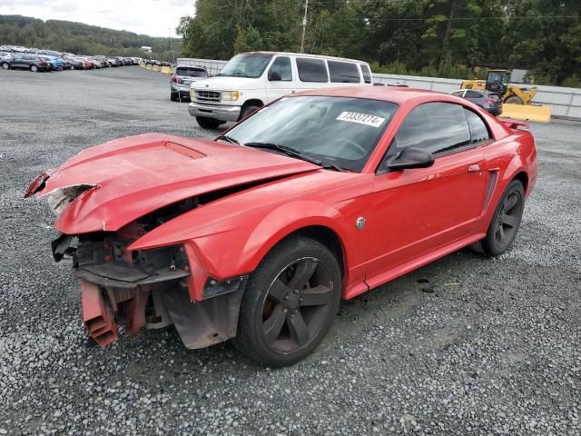 2004 Ford Mustang