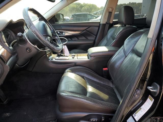 2011 Infiniti M56 X