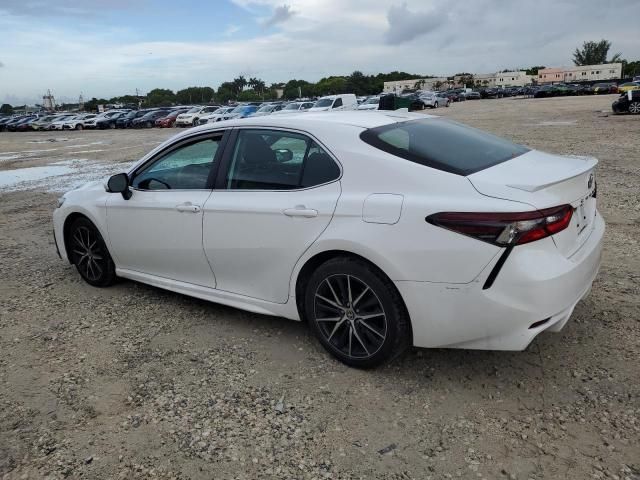 2021 Toyota Camry SE