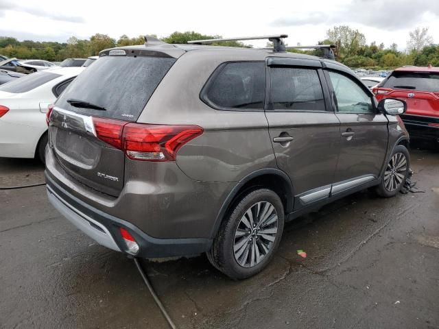 2019 Mitsubishi Outlander SE