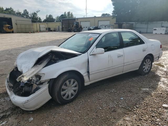 2000 Toyota Camry LE