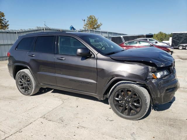 2020 Jeep Grand Cherokee Laredo