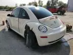 2009 Volkswagen New Beetle S