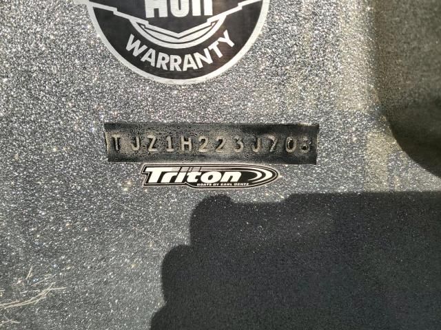 2008 Triton Boat