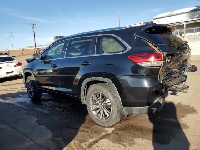 2017 Toyota Highlander SE