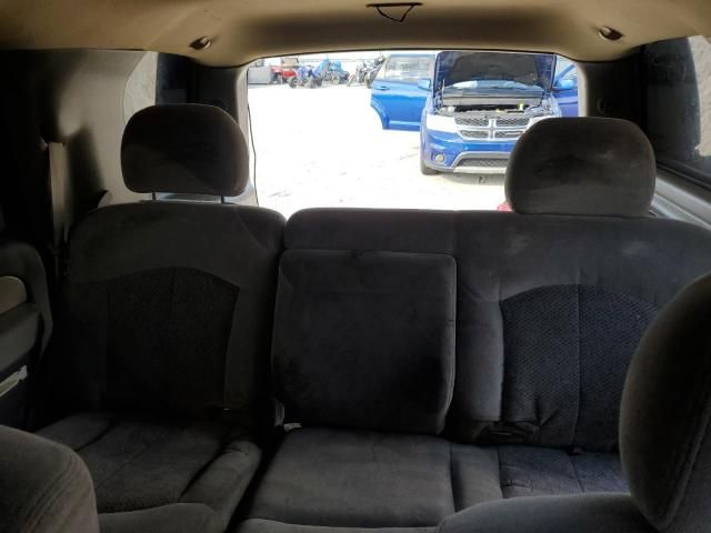 2002 Chevrolet Tahoe C1500