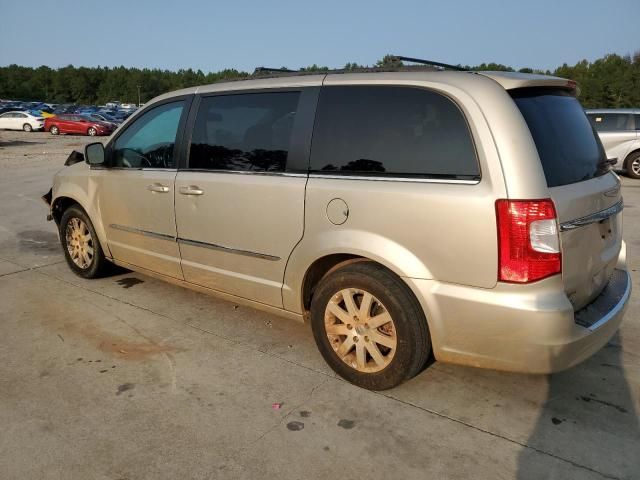 2016 Chrysler Town & Country Touring