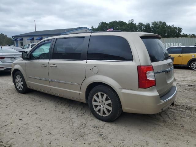 2013 Chrysler Town & Country Touring