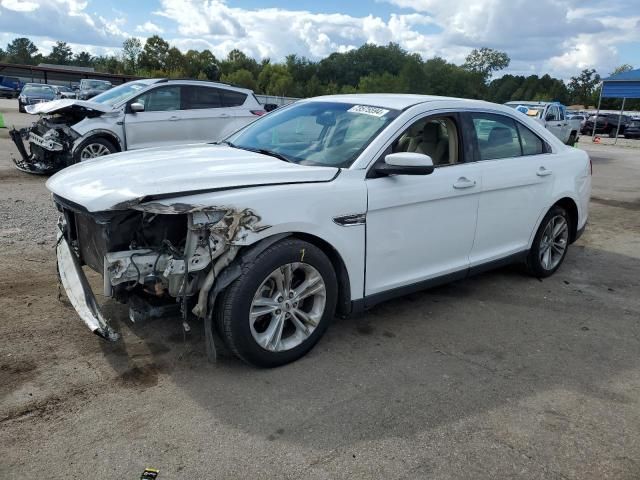 2016 Ford Taurus SEL