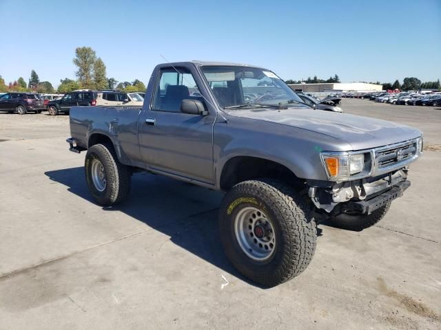 1995 Toyota Pickup 1/2 TON Short Wheelbase DX