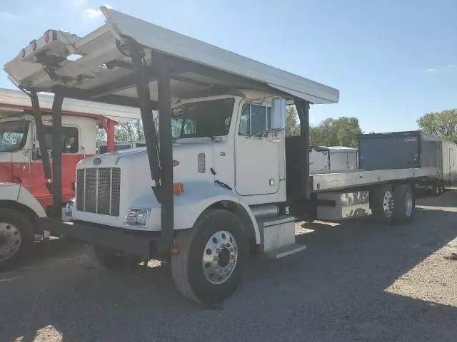 2003 Peterbilt 330