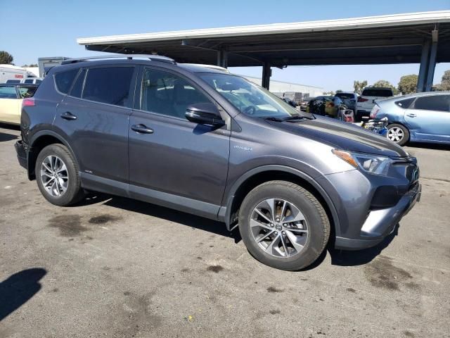 2018 Toyota Rav4 HV LE