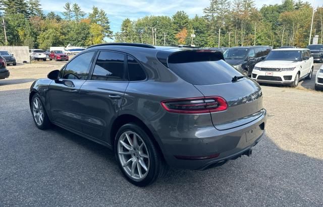 2015 Porsche Macan Turbo