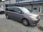 2013 Toyota Sienna XLE