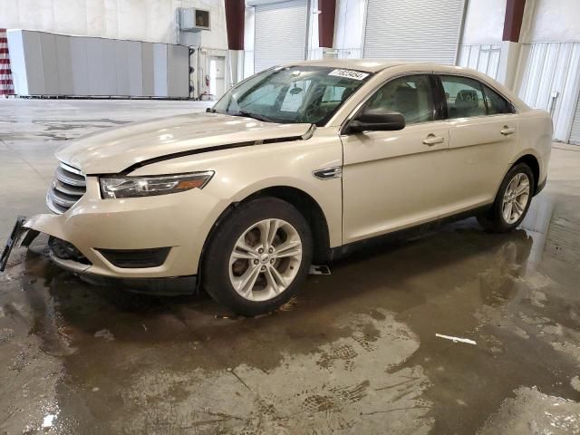 2018 Ford Taurus SE