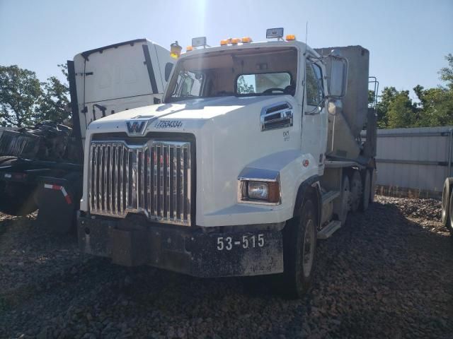 2014 Western Star Tractor