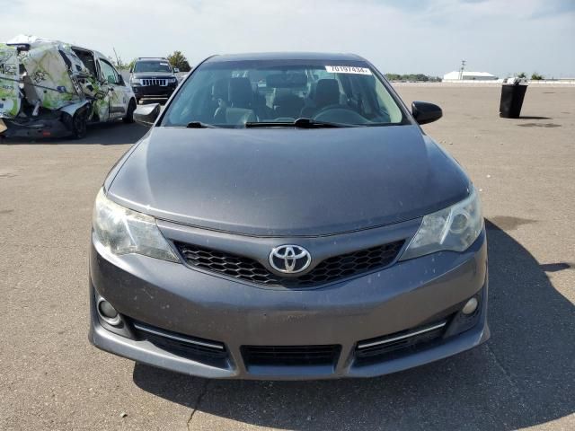 2013 Toyota Camry SE