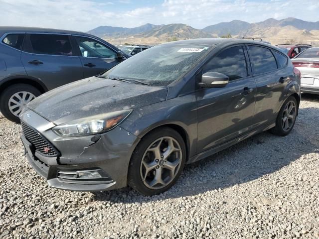 2016 Ford Focus ST