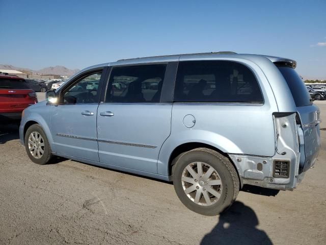 2013 Chrysler Town & Country Touring