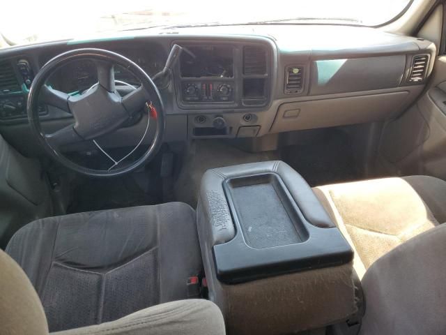 2004 Chevrolet Tahoe C1500