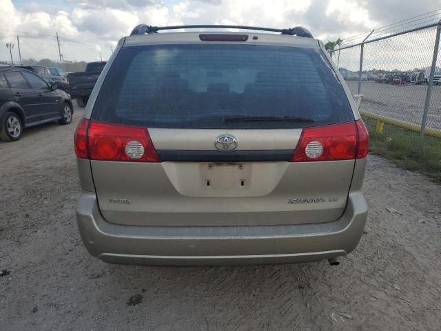 2006 Toyota Sienna CE