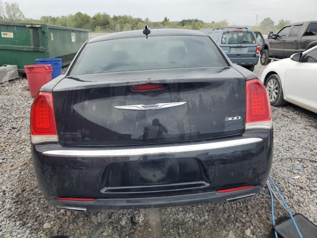 2018 Chrysler 300 Touring