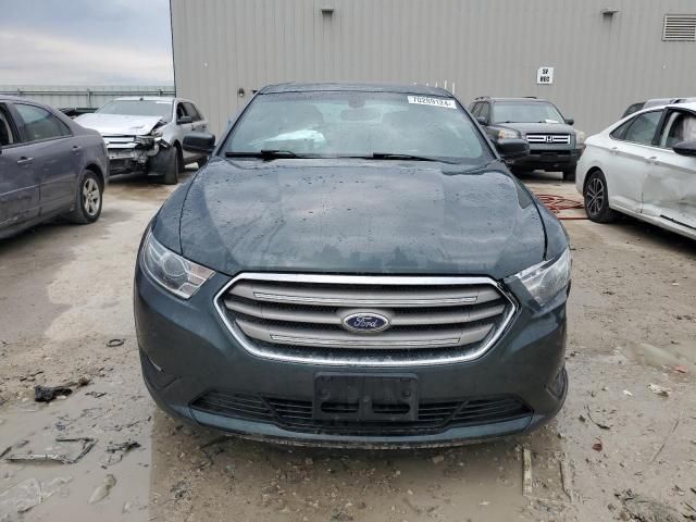 2016 Ford Taurus SEL