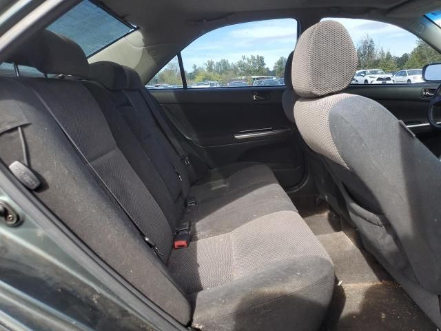 2005 Toyota Camry LE