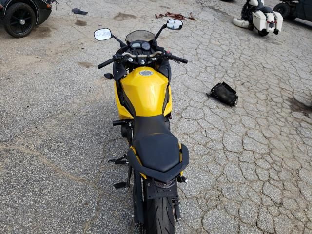 2009 Yamaha FZ6 R