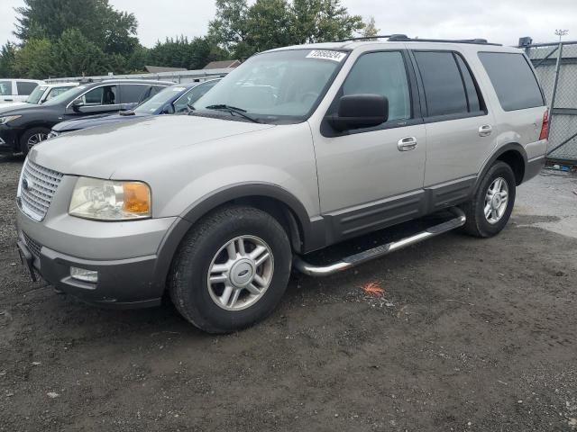 2004 Ford Expedition XLT