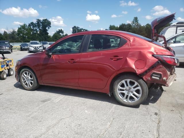 2017 Toyota Yaris IA