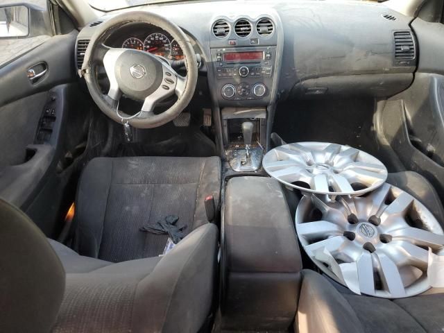 2010 Nissan Altima Base