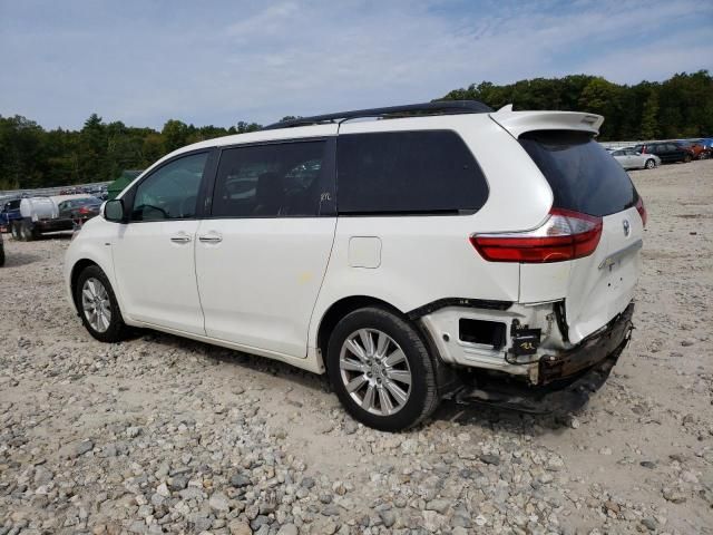 2017 Toyota Sienna XLE