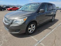 Salvage cars for sale at Phoenix, AZ auction: 2010 Volkswagen Routan SE