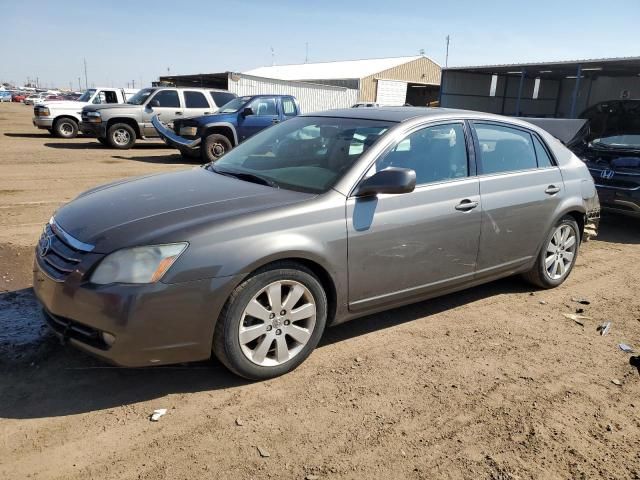 2005 Toyota Avalon XL