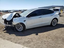 Carros salvage sin ofertas aún a la venta en subasta: 2023 Tesla Model 3