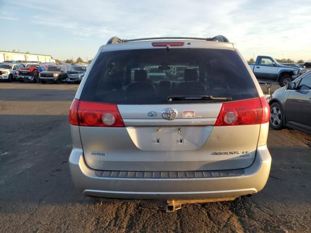 2007 Toyota Sienna LE