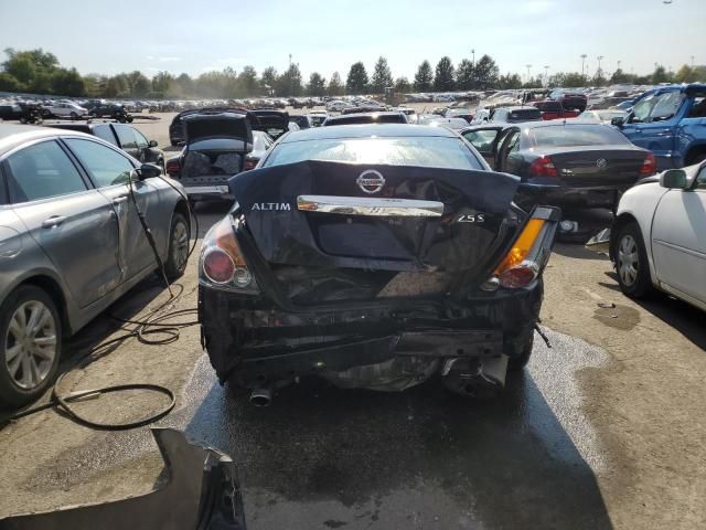 2011 Nissan Altima Base