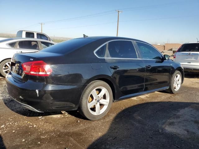 2014 Volkswagen Passat S