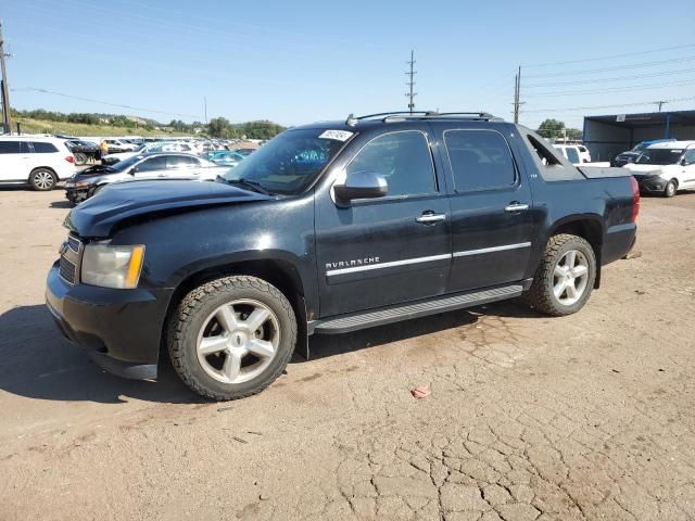 2011 Chevrolet Avalanche LTZ