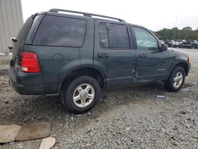 2004 Ford Explorer XLT