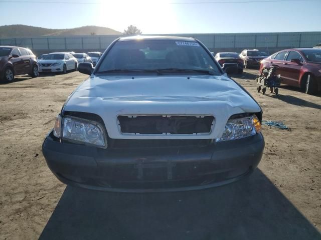 2002 Volvo S40 1.9T